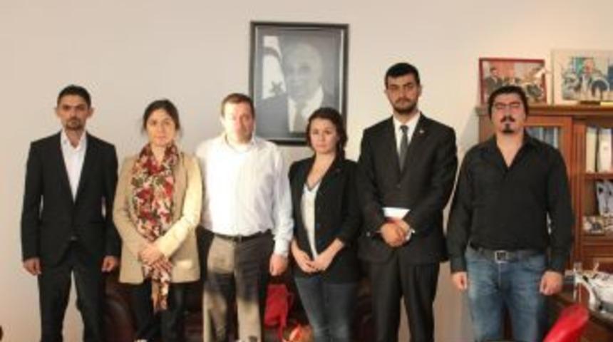 Kıbrıs rafa kaldırıldı