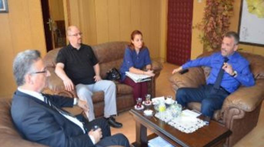 Tarım İl M&uuml;d&uuml;r&uuml; &Ccedil;ebi'den Ticaret Borsası Ve İgm Başkanı Solmaz'a Ziyaret