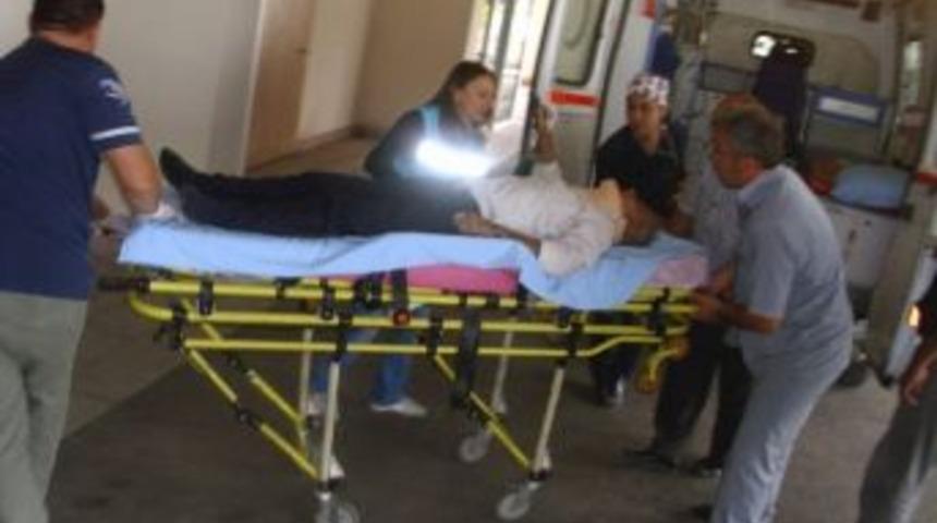 Pazara Giderken Otomobilin Altında Kaldı