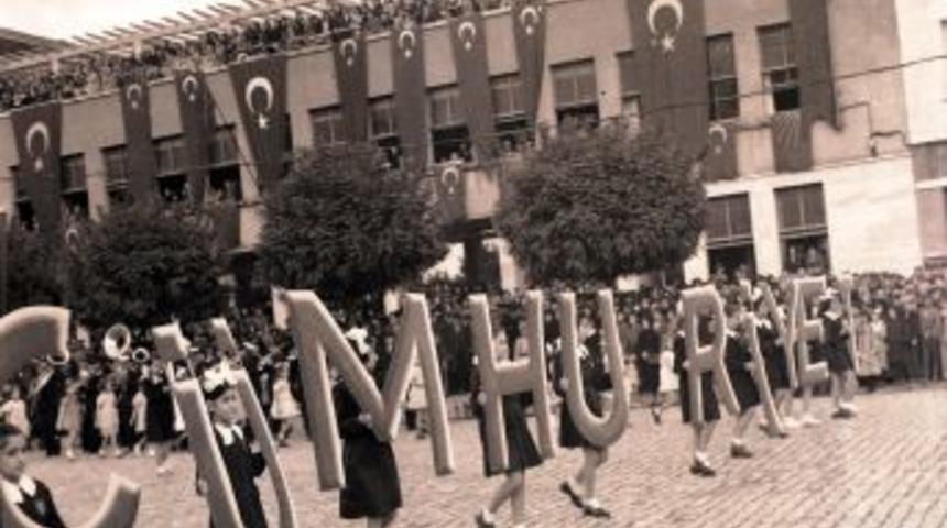 Bursa'da Cumhuriyet Bayramları Sergisi A&ccedil;ılıyor