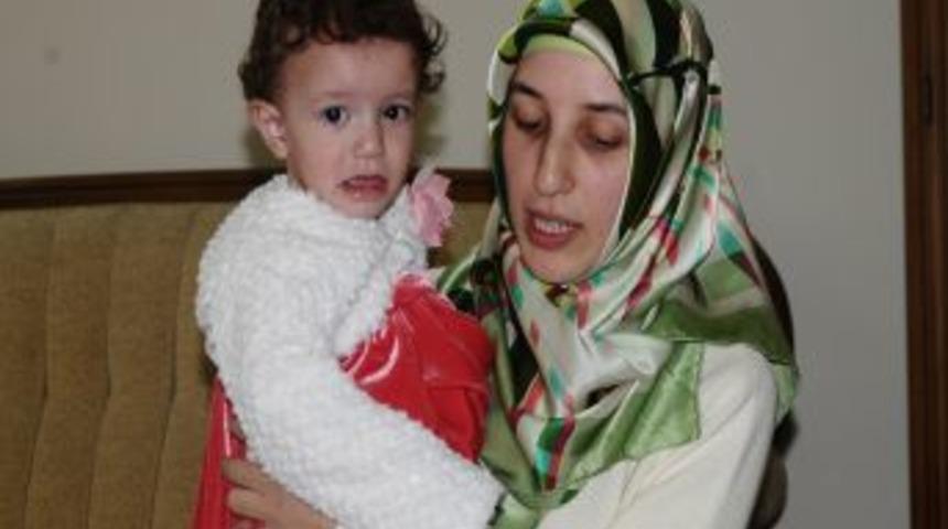 Van Depreminin Sembol Ismi Azra Bebek, Y&uuml;r&uuml;meye Başladı