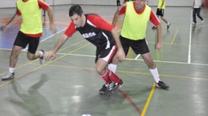 G&uuml;rsu&rsquo;da Şampiyon Polisler