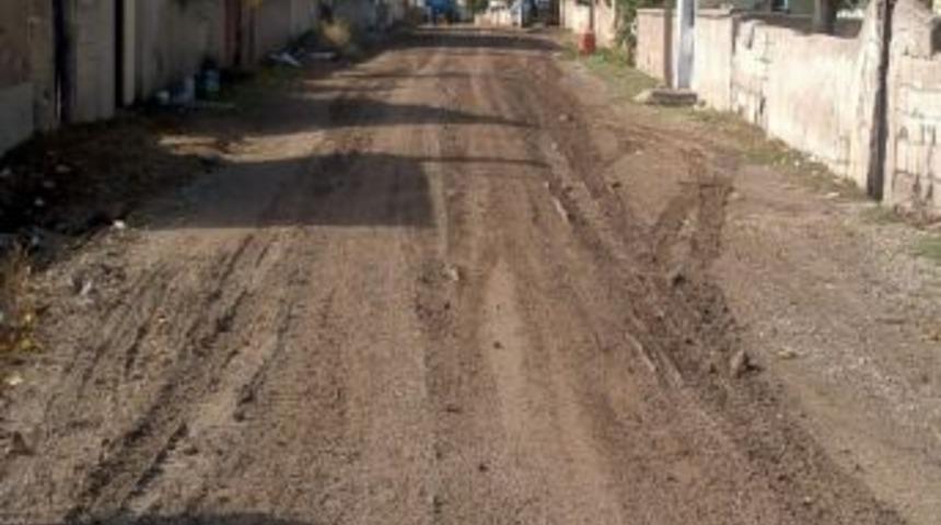 Boğazlıyan Yağmur Sonrası &Ccedil;amur Deryasına D&ouml;n&uuml;ş&uuml;yor