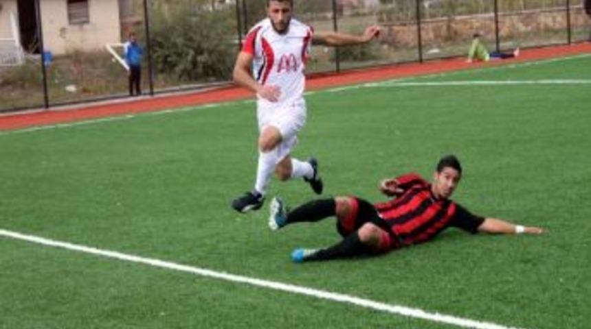 Yıldızeli Birlikspor Yenilmezlik Serisine Devam Etti