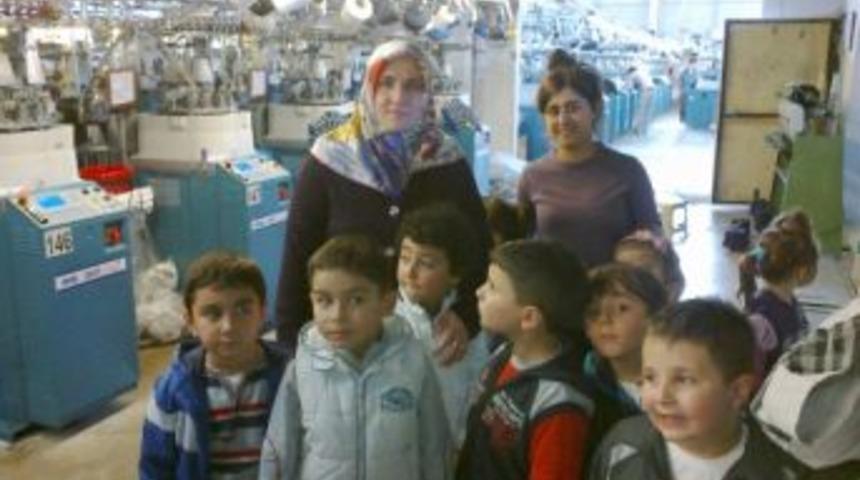 &Ouml;zel Ergin Koleji &Ouml;ğrencileri, Eren &Ccedil;orap Fabrikası'nı Ziyaret Etti