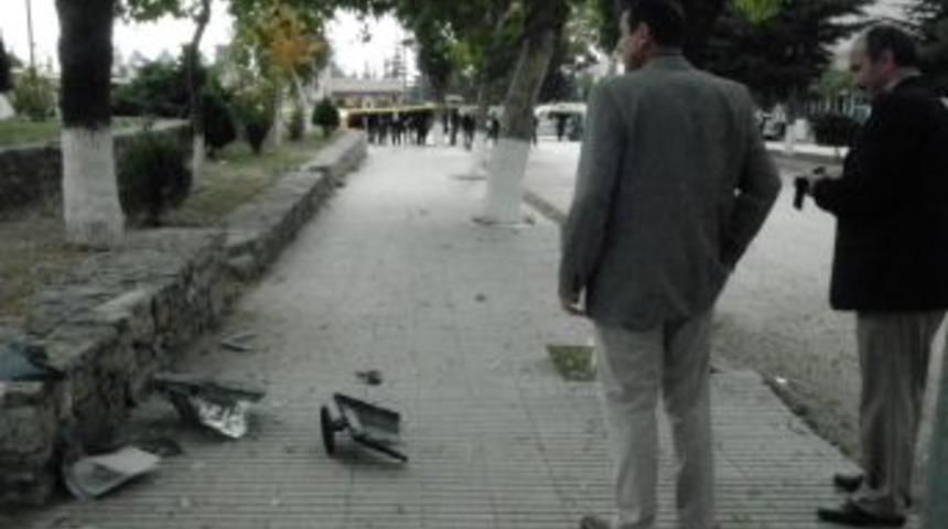 Ş&uuml;pheli Monit&ouml;r F&uuml;nyeyle Patlatıldı