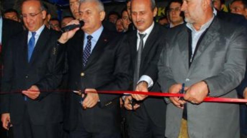 Doğu&rsquo;nun En B&uuml;y&uuml;k T&uuml;neli Hizmete A&ccedil;ıldı