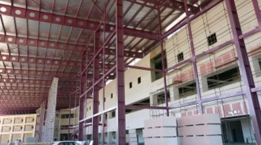 KS&Uuml; Hastane Inşaatı Devam Ediyor