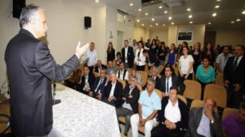 Bayraklı'da Bayram Sevinci