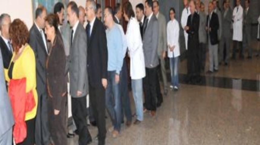 Malatya İ.&uuml;.&rsquo;de Bayramlaşma