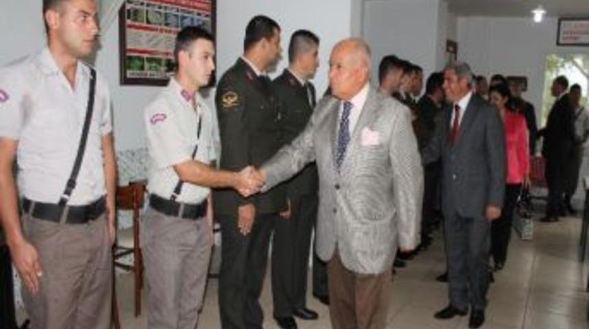 Sel&ccedil;uk&rsquo;ta Bayramlaşma