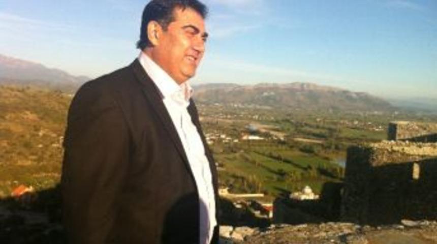 İzmirli Vekilin Protokol Zaferi