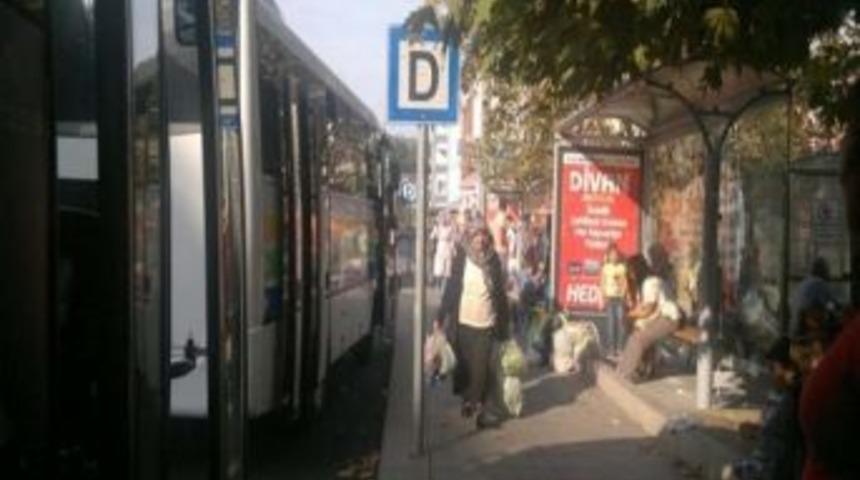 Pazaryerine Modern Duraklar Konuldu