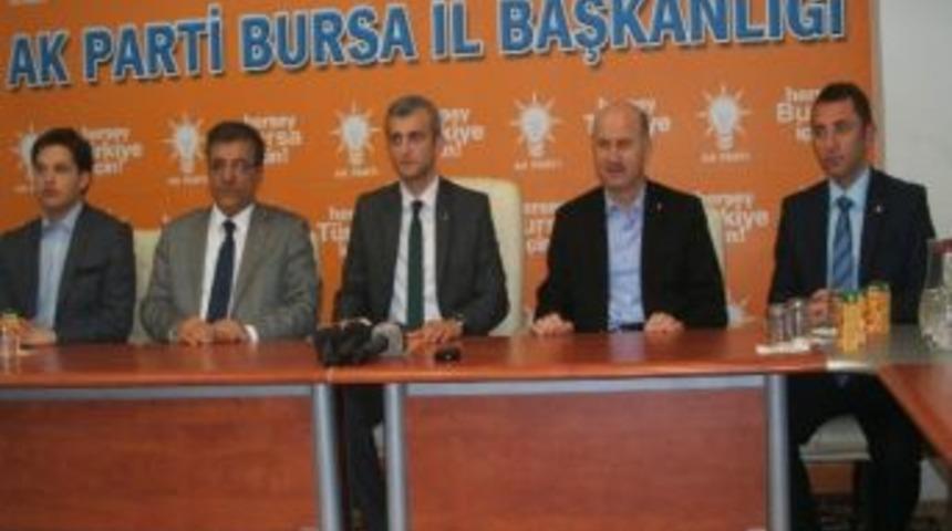 Ak Partili Gen&ccedil;lerden '18' Yaş A&ccedil;ıklaması