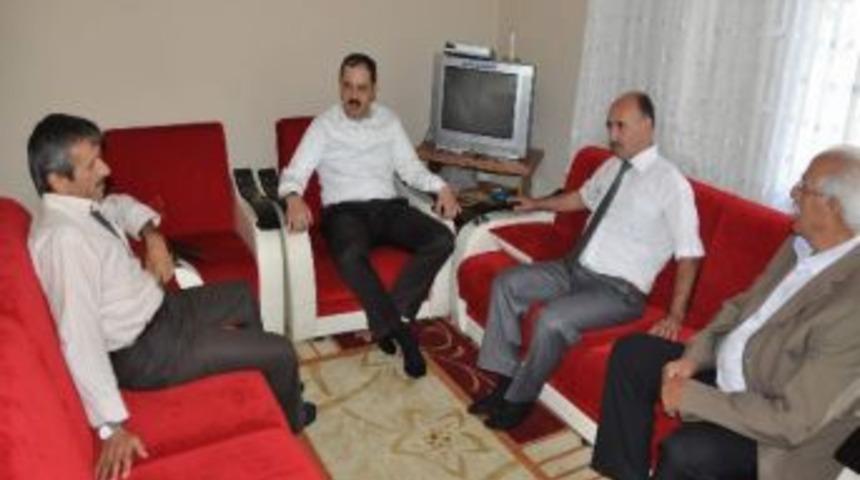 Başkan Ayaz'dan Şehit Ailesine Ziyaret