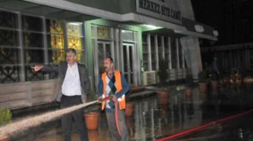 İlkadım'da Camiler Bayram Namazına Hazırlandı