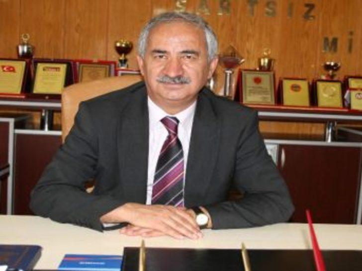 Akdağmadeni Belediye Başkanı Suphi Daştan :