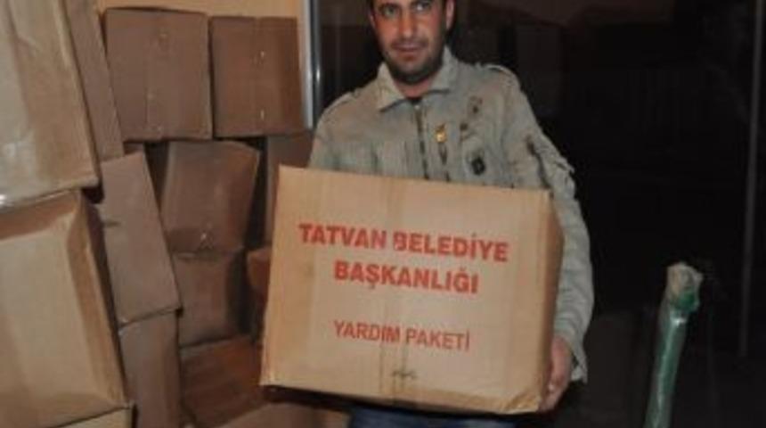 Tatvan&rsquo;da Yoksul Ailelere Gıda Yardımı
