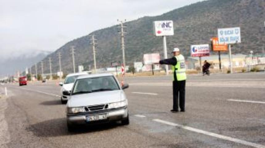 Bayram Yolculuğuna 10 Dakika Salep Molası