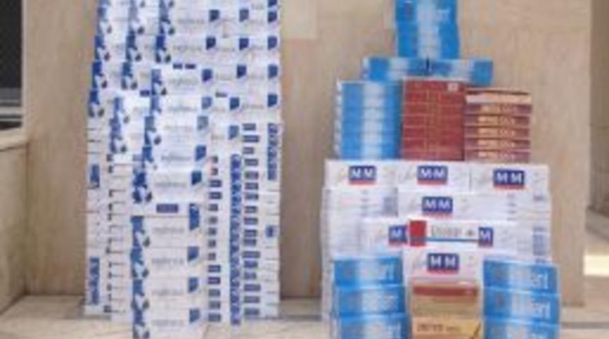 Tarsus'ta Ka&ccedil;ak Sigara Ve I&ccedil;ki Operasyonu