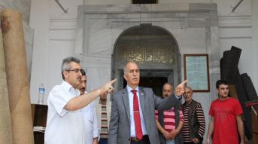 Tarihi Hamza Bey Camii, Bayram Namazında Ibadete A&ccedil;ılıyor