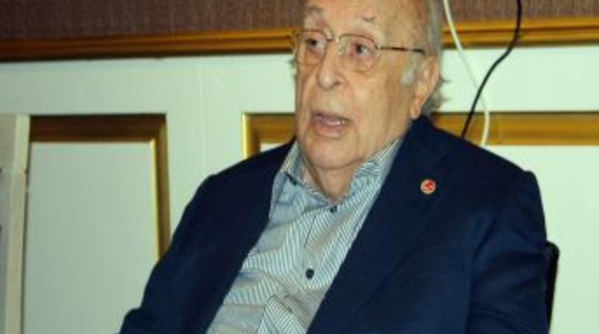 Demirel&rsquo;den Suriye Yorumu: Kara G&uuml;n, Karanlık Kalmaz