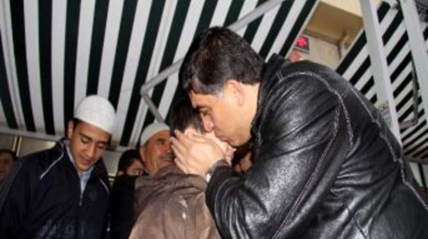 Başkan Fadıloğlu, İlçe Halkıyla Bayramlaştı