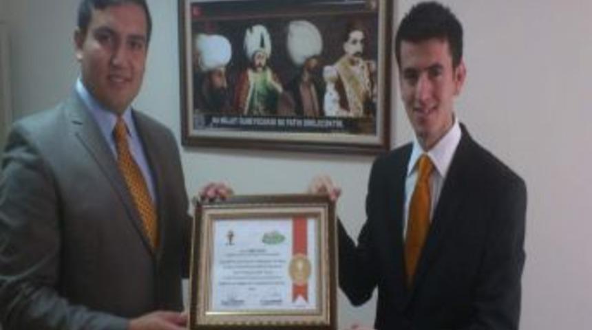 Ak Parti Gen&ccedil;lik Kollarında Değişim