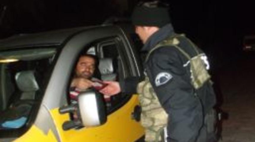 Hizan Polisinden Bayram Tedbiri