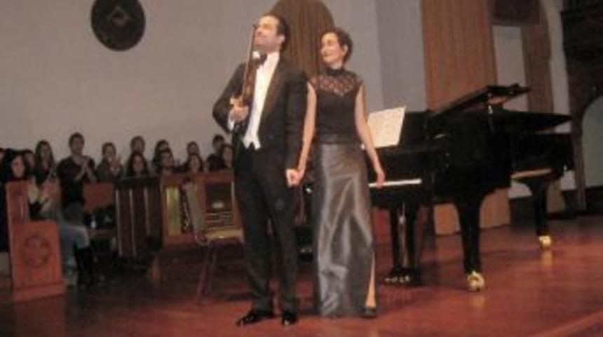 Karşıyaka&rsquo;da İspanyol R&uuml;zgarı Esecek