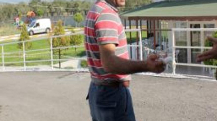 Edremit&rsquo;te Acemi Kasaplar Acil Servislere Koştu.