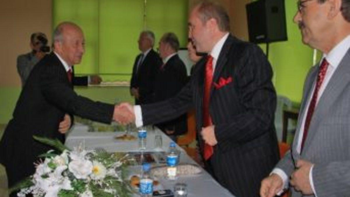 Protokol Bayramlaştı