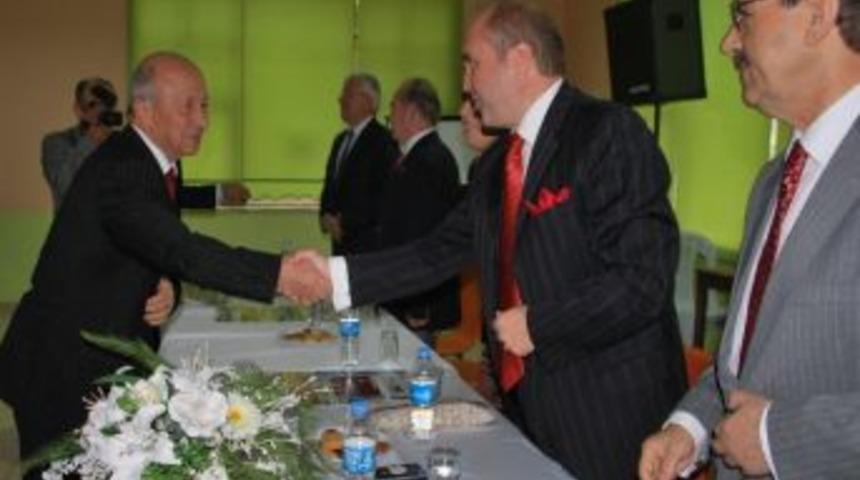 Protokol Bayramlaştı