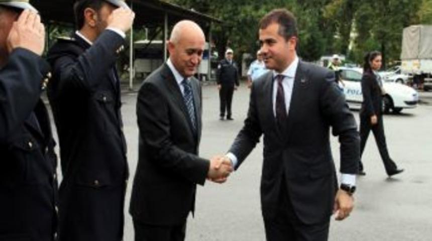 Devlet İle Millet Bayramlaştı