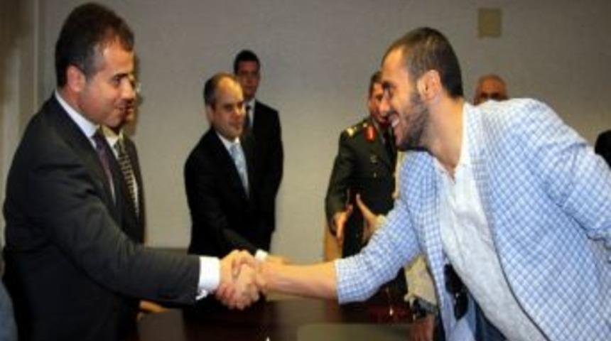 Bakan Kılıç, Samsunsporlu Futbolcularla Bayramlaştı