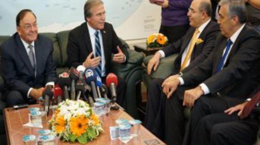 AK Parti-MHP Bayramlaşmasında Ter&ouml;r Konuşuldu