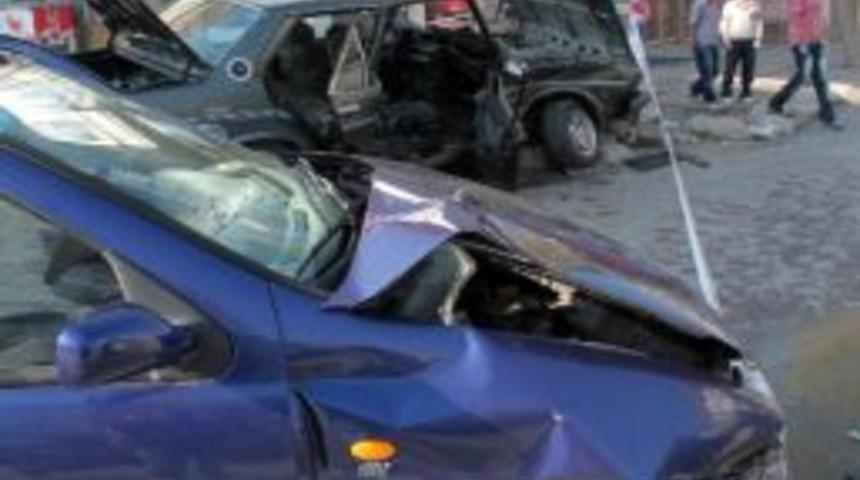 Başkentte Trafik Kazası: 9 Yaralı