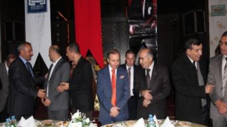 B&uuml;y&uuml;kşehir&rsquo;de Bayramlaşma