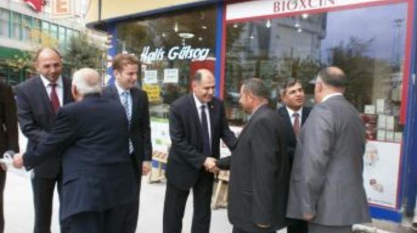 Ak Partililer Bayramda Vatandaşlarla Buluştu