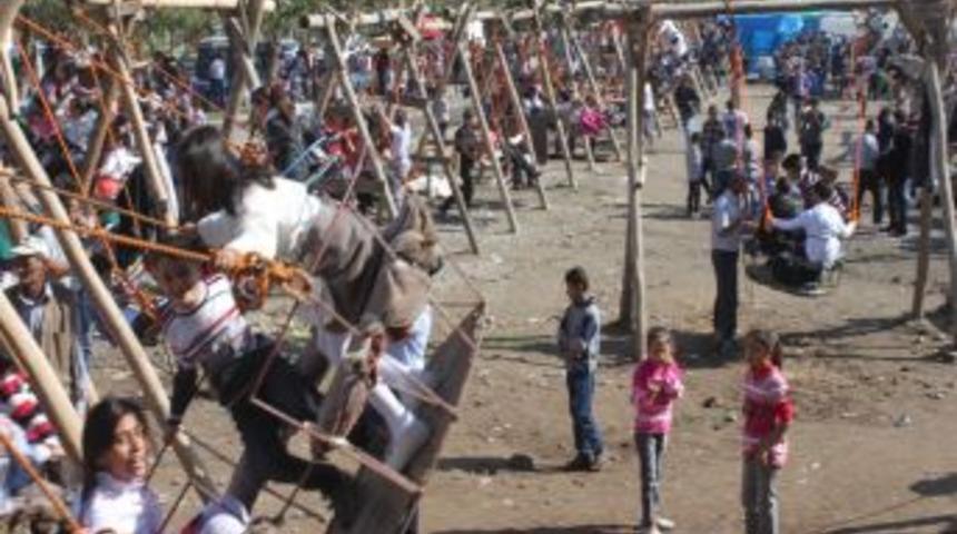 Cizreli Miniklerin Bayramda &lsquo;Cincilik&rsquo; Keyfi