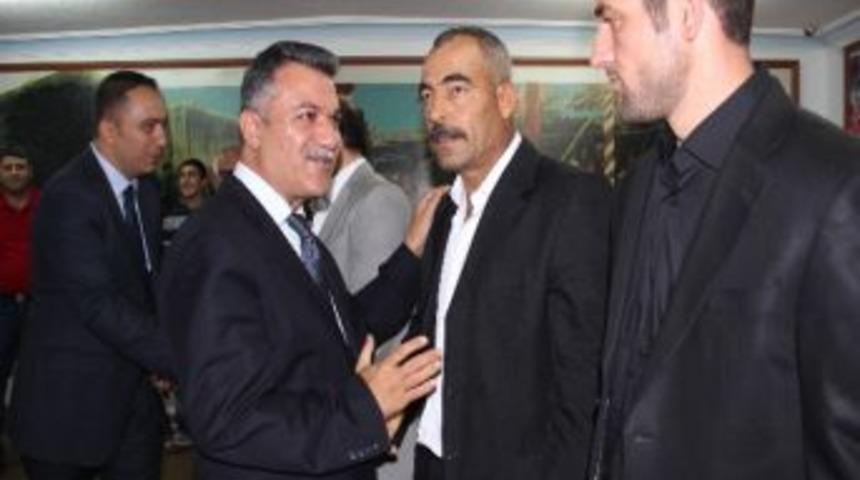 Mhp&rsquo;liler Mersin İl Başkanlığında Bayramlaştı