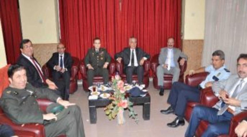 Kuşadası&rsquo;nda Kurban Bayramı Manzaraları