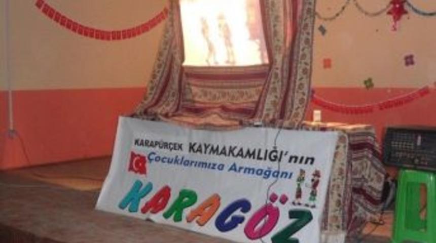 İlkokul Öğrencilerinin Karagöz Hacivat Keyfi