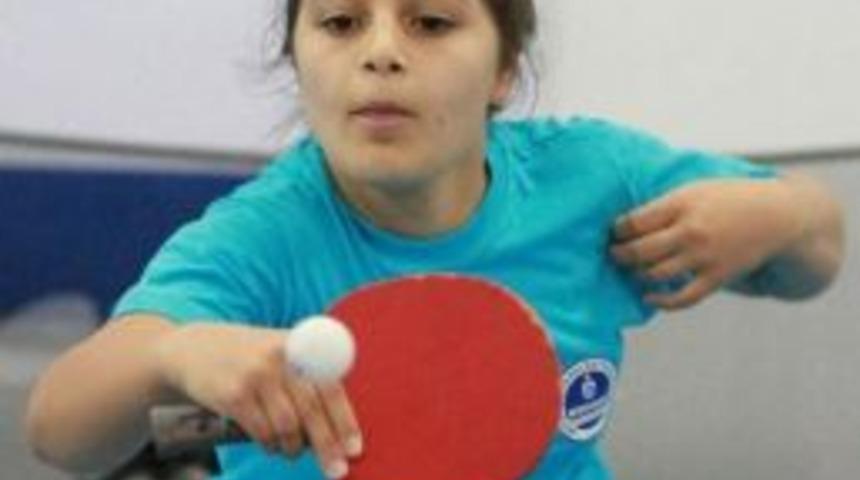 Masa Tenis&ccedil;iler Ortak Kampta Buluştu