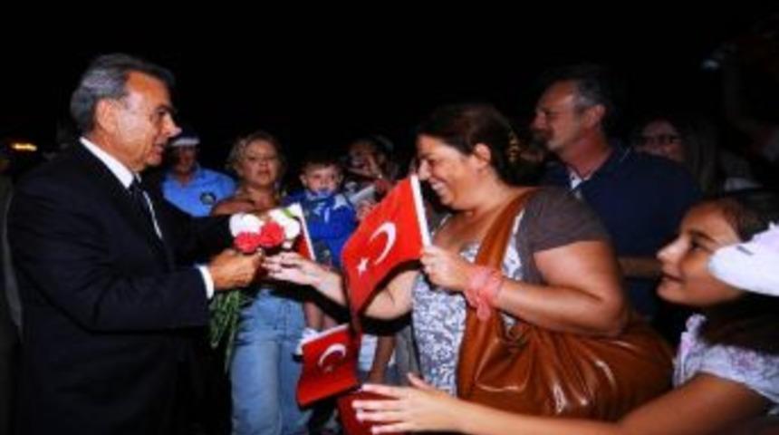 Cumhuriyet Coşkusunu 89. Kez Kutluyoruz Fener Alayı