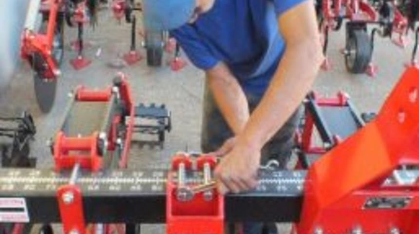 Hayrabolu Sanayisinden Anadoluya Tarım Makineleri Pazarlanıyor