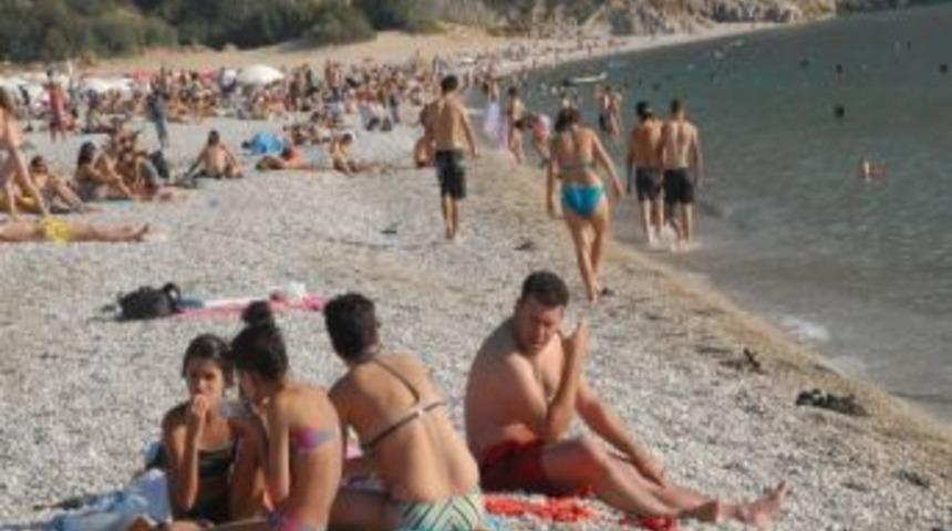 Fethiye'de Bayram Cıvıl Cıvıl Ge&ccedil;iyor