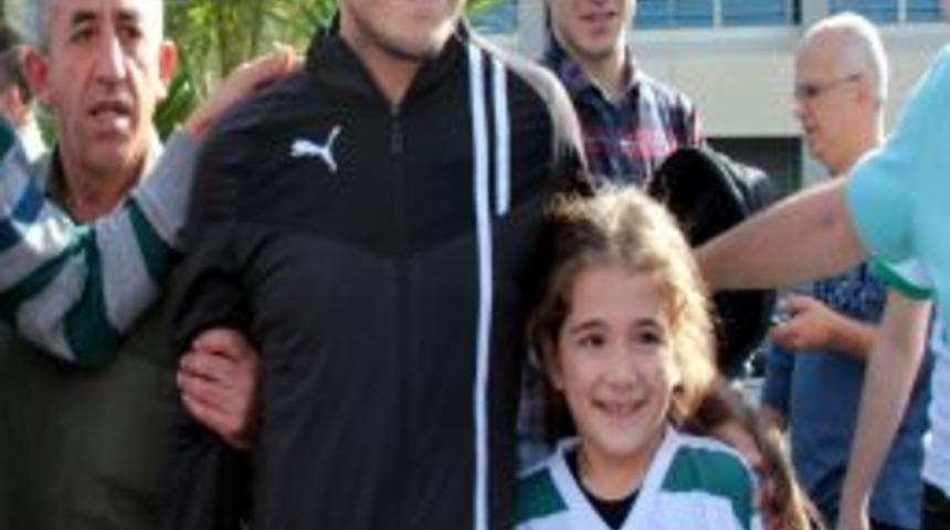 Bursaspor&rsquo;u Trabzon&rsquo;a Taraftarlar Uğurladı