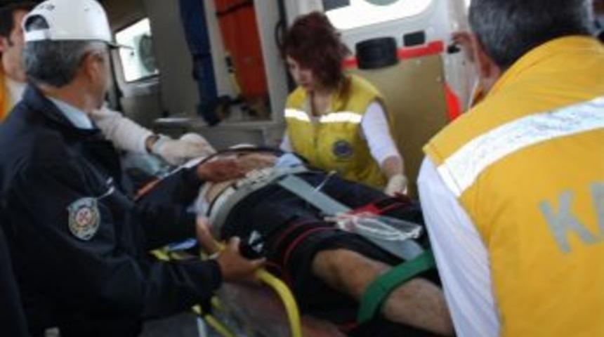 Radar Uygulaması Yapan Polise Otomobil &Ccedil;arptı