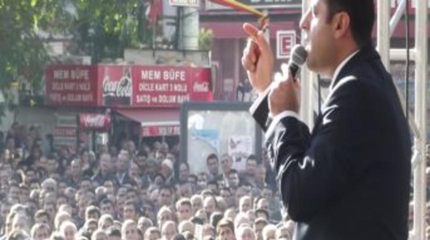 Demirtaş: Adalet Bakanı'nın Cezaevi Ziyareti Önemli Bir Adım